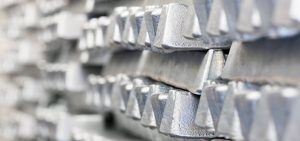 Saiba como os lingotes de alumínio para fundição são a melhor opção para otimizar sua produção